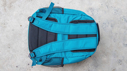 شنطة عدة ظهر فارغة من Total