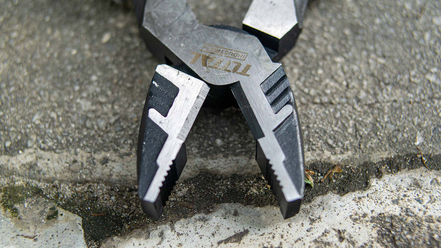 زرادية ثقيلة 9.5" من Total