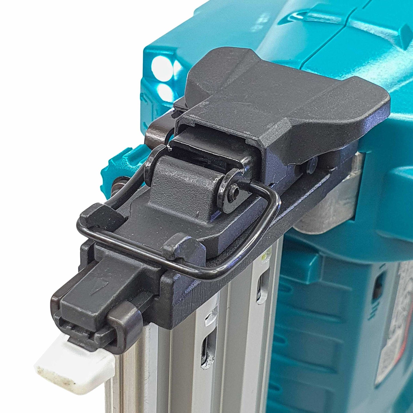 فرد مسامير شحن 20 فولت من Total