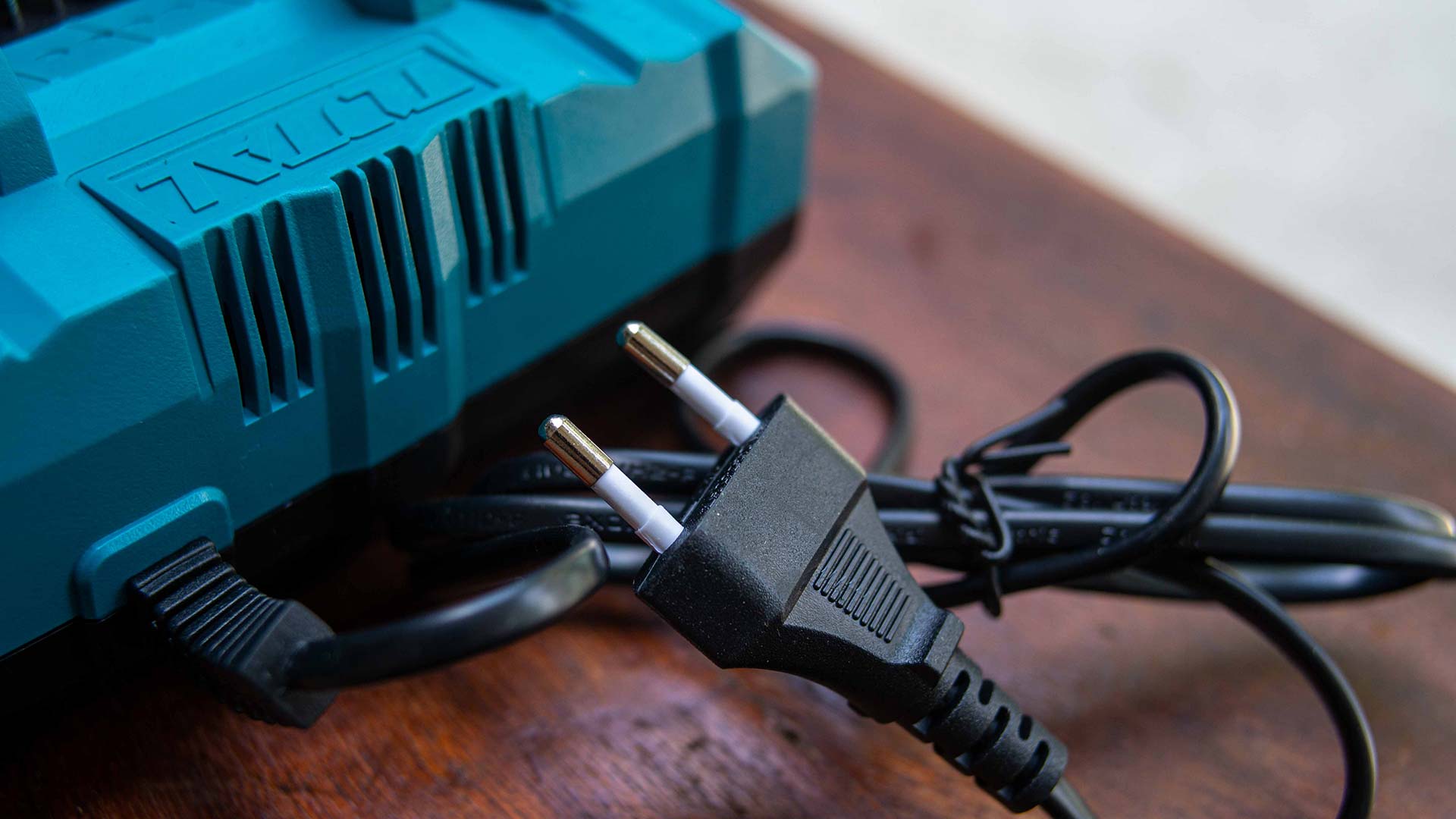 شاحن 20 فولت سريع من Total - Smart Hack