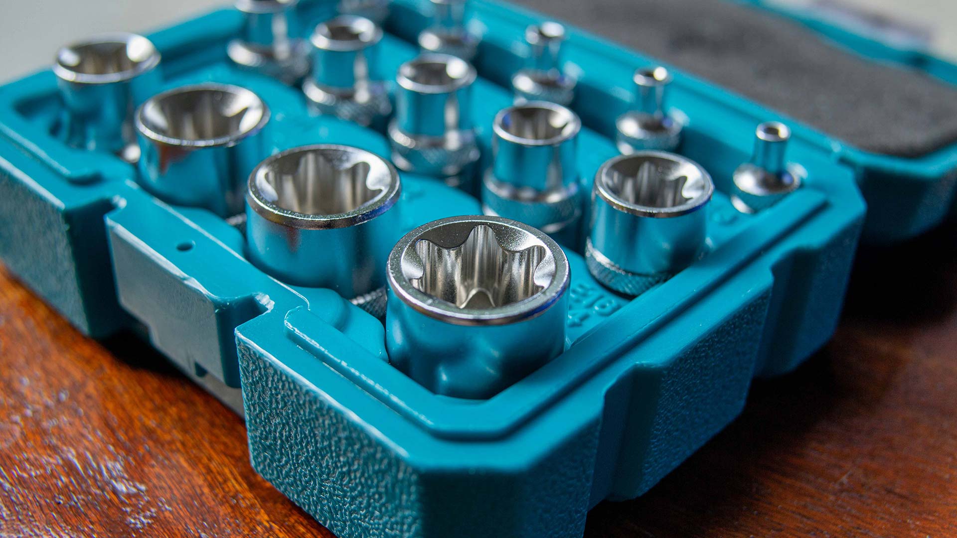 طقم بوكس نجمة 14 قطعة من Total - Smart Hack